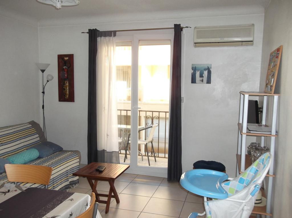 Canet Plage Appartement Vue Laterale Mer, 1 Chambre , Wifi, Climatisation, Parking Securise Couvert Εξωτερικό φωτογραφία